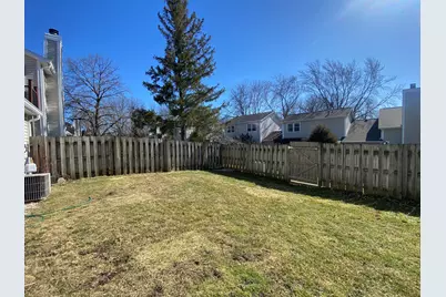 246 Tamarack Drive, Bloomingdale, IL 60108 - Photo 29