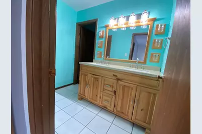 246 Tamarack Drive, Bloomingdale, IL 60108 - Photo 25