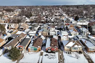 10639 S Kedzie Ave, Chicago, IL 60655 - Photo 5