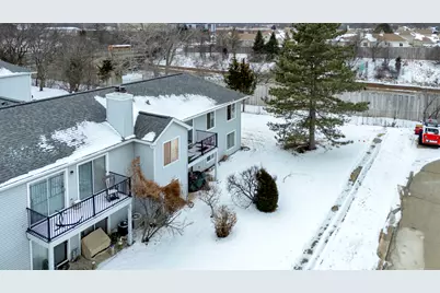 7010 Brighton Court #204, Woodridge, IL 60517 - Photo 5