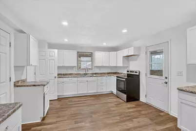 7571 Il Route 75 Route, Rock City, IL 61070 - Photo 5