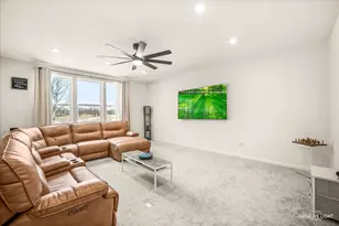 3667 Peregrine Way, Elgin, IL 60124 - Photo 7