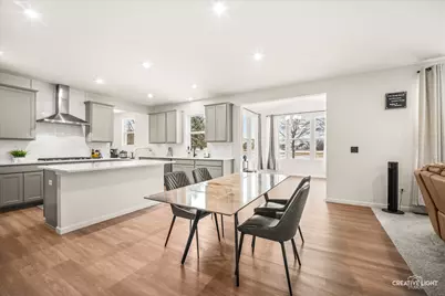 3667 Peregrine Way, Elgin, IL 60124 - Photo 9