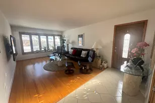 7742 Kolmar Ave, Skokie, IL 60076 - Photo 3