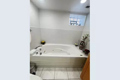 7742 Kolmar Avenue, Skokie, IL 60076 - Photo 33