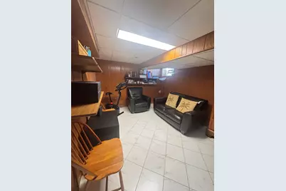 7742 Kolmar Avenue, Skokie, IL 60076 - Photo 29