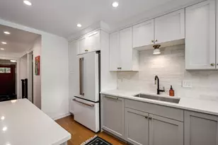 4017 N Whipple St, Chicago, IL 60618 - Photo 19