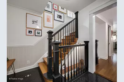 4017 N Whipple Street, Chicago, IL 60618 - Photo 25