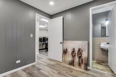 [Address not provided], Waukegan, IL 60087 - Photo 5