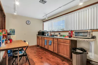 [Address not provided], Waukegan, IL 60087 - Photo 29