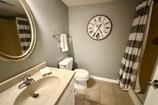 1172 Kenilworth Cir, Naperville, IL 60540 - Photo 31