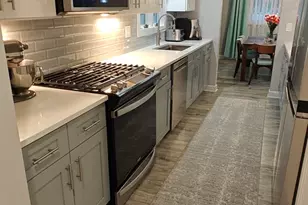 3205 63rd St, Woodridge, IL 60517 - Photo 13