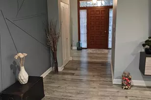 3205 63rd St, Woodridge, IL 60517 - Photo 7