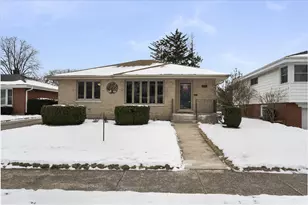 878 S Parkside Ave, Elmhurst, IL 60126 - Photo 1