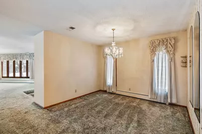 1040 Beau Brummel Court, Sleepy Hollow, IL 60118 - Photo 15