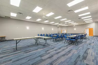 210 W Spring Street, Freeport, IL 61032 - Photo 11