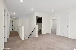 239 Stonington Dr, Bloomingdale, IL 60108 - Photo 13