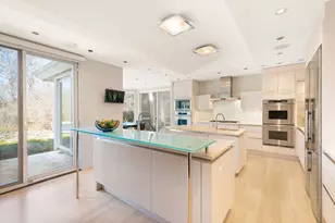 2705 Bentley Rd, Highland Park, IL 60035 - Photo 15