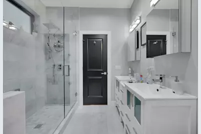 4226 S Ellis Avenue #1S, Chicago, IL 60653 - Photo 11