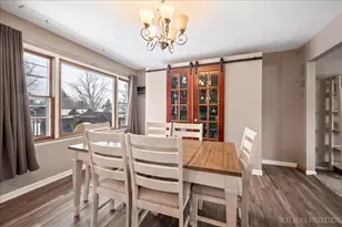 921 Birchwood Dr, Sycamore, IL 60178 - Photo 9