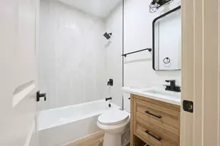 1445 East Ave, Berwyn, IL 60402 - Photo 11