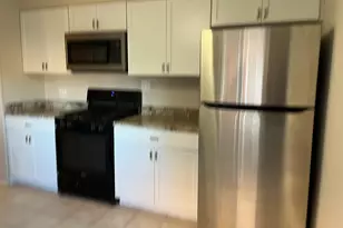 4864 Carol St, Skokie, IL 60077 - Photo 7