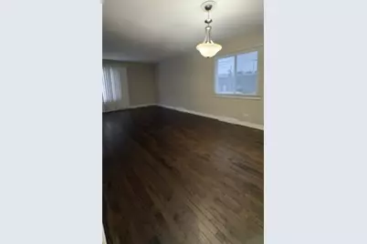 4864 Carol Street #D, Skokie, IL 60077 - Photo 3