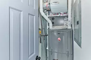 5709 W Seminole St, Chicago, IL 60646 - Photo 11