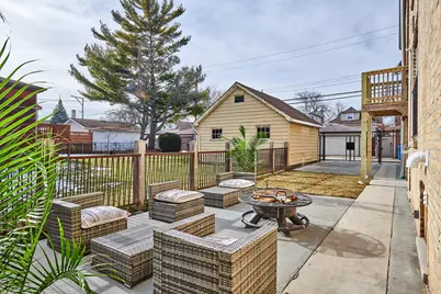 5709 W Seminole Street #1, Chicago, IL 60646 - Photo 13