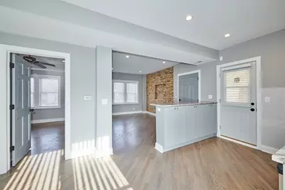 5709 W Seminole Street #1, Chicago, IL 60646 - Photo 7