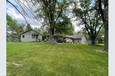 3197 S Baileyville Road, Freeport, IL 61032 - Photo 11