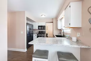 1259 Chickory Ridge Trail, Cary, IL 60013 - Photo 7