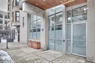 770 W Gladys Ave, Chicago, IL 60661 - Photo 1