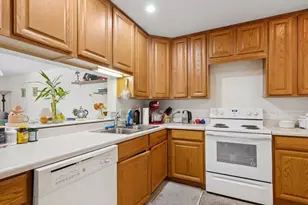 1255 N Sterling Ave, Palatine, IL 60067 - Photo 7