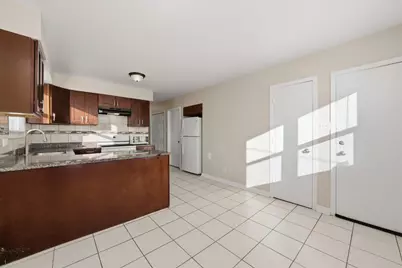 6135 W 79th Street W #1, Burbank, IL 60459 - Photo 13