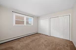 6135 W 79th Street W, Burbank, IL 60459 - Photo 7