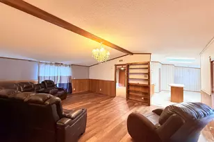 410 W Mable St, Harrisburg, IL 62946 - Photo 5