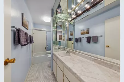 1440 N State Street #21B, Chicago, IL 60610 - Photo 15