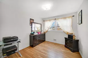 7934 W Park Ave, Niles, IL 60714 - Photo 17