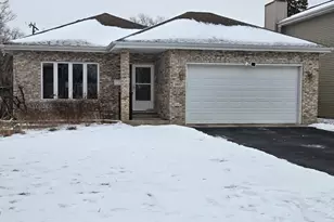 3617 Peoria St, Steger, IL 60475 - Photo 1