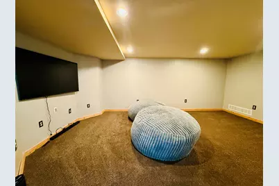 10151 E Hickory Ridge Drive, Rochelle, IL 61068 - Photo 25