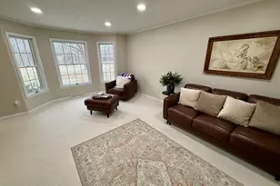 10151 E Hickory Ridge Dr, Rochelle, IL 61068 - Photo 3