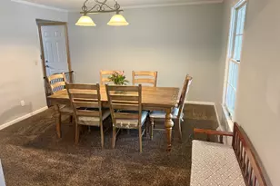 10151 E Hickory Ridge Dr, Rochelle, IL 61068 - Photo 5