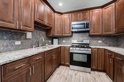 605 Grove Street, Aurora, IL 60505 - Photo 5