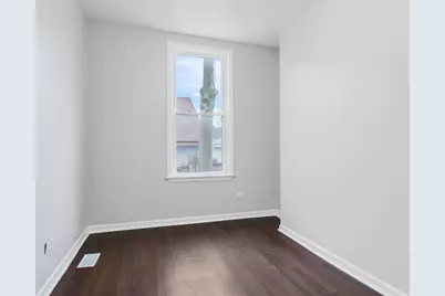 605 Grove Street, Aurora, IL 60505 - Photo 9