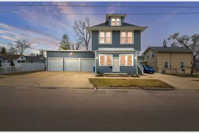 605 Grove Street, Aurora, IL 60505 - Photo 1