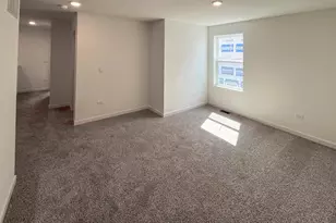 2270 Barbera Dr, Oswego, IL 60543 - Photo 7