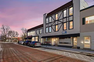 107 1/2 Dean St, Woodstock, IL 60098 - Photo 17