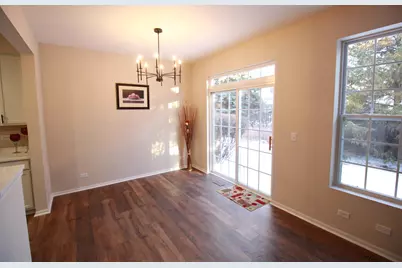 1947 W Crestview Circle, Romeoville, IL 60446 - Photo 9