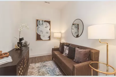 555 Lakeview Parkway #003, Vernon Hills, IL 60061 - Photo 11